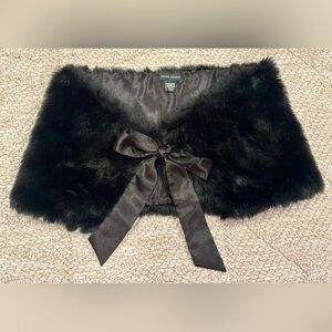 Valerie Stevens Black Faux Fur Tie Shawl One Size